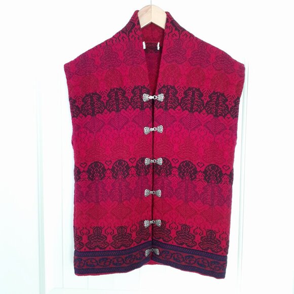 Nordic-Style Wool Sweater Vest with Metal Closures Pink Size L - Picture 7 of 7